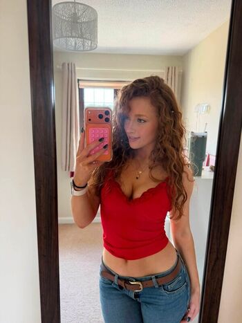 Phoebeisginger page leaked private photo uncensored HD quality