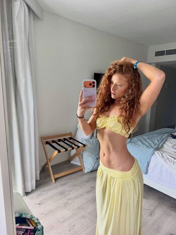 Phoebeisginger page leaked private photo uncensored HD quality