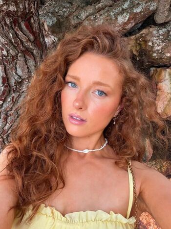 Phoebeisginger page leaked private photo uncensored HD quality