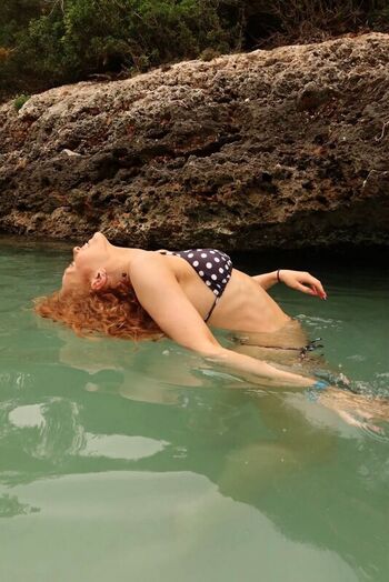 Phoebeisginger page leaked private photo uncensored HD quality