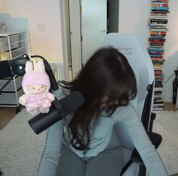 Pokimane  page leaked private photo uncensored HD quality