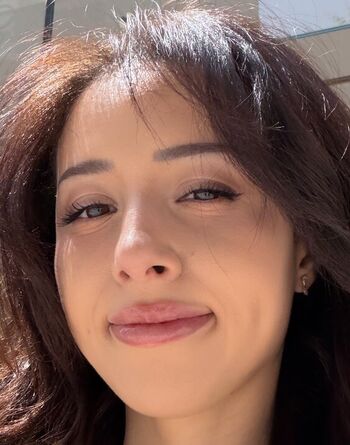 Pokimane  page leaked private photo uncensored HD quality