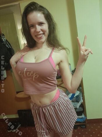 Princesxlilly page leaked private photo uncensored HD quality