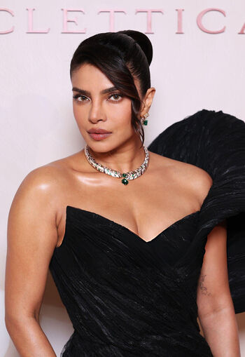 Priyanka chopra leaked private photo uncensored HD quality