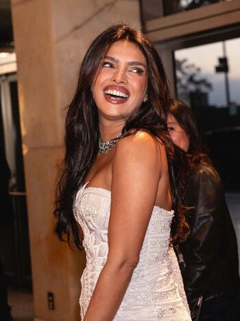 Priyanka chopra leaked private photo uncensored HD quality
