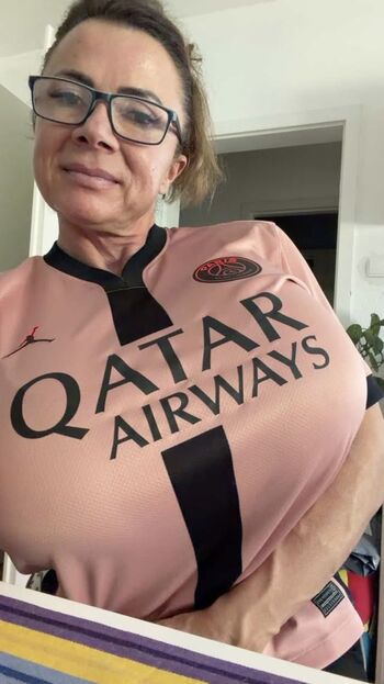 Queenmuscleboobs page leaked private photo uncensored HD quality