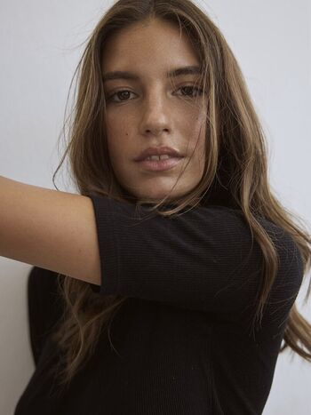 Rachelle van waardhuizen  page leaked private photo uncensored HD quality