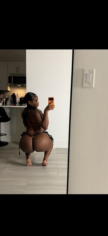 Realkeylamarie  page leaked private photo uncensored HD quality