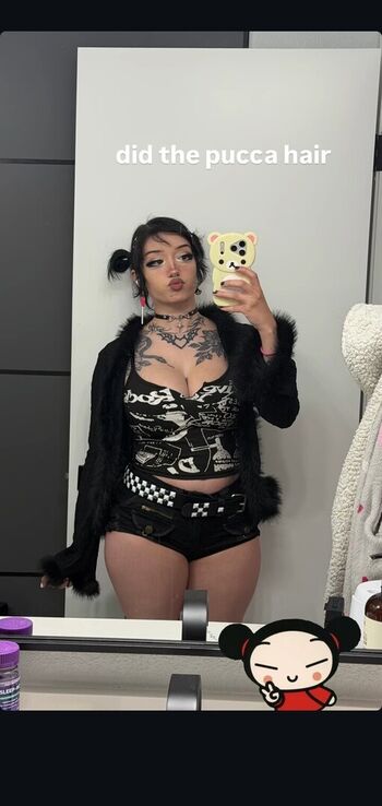 Redroomromance  page leaked private photo uncensored HD quality
