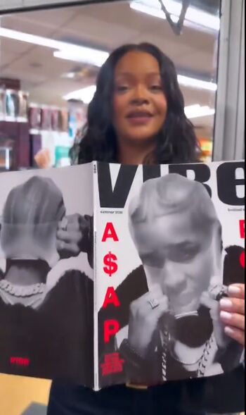 Rihanna  page leaked private photo uncensored HD quality
