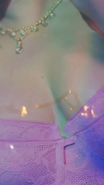 Rihanna  page leaked private photo uncensored HD quality
