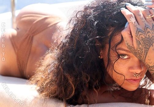 Rihanna  page leaked private photo uncensored HD quality