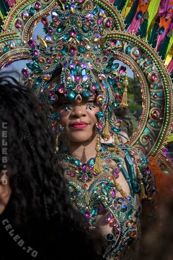 Rihanna  page leaked private photo uncensored HD quality