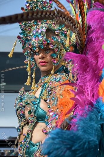 Rihanna  page leaked private photo uncensored HD quality