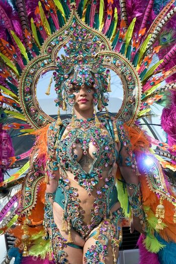 Rihanna  page leaked private photo uncensored HD quality