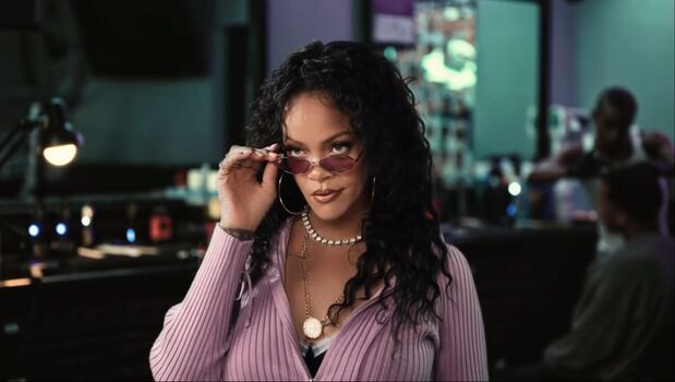 Rihanna  page leaked private photo uncensored HD quality
