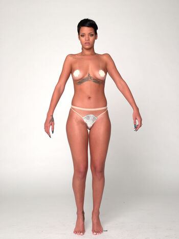 Rihanna  page leaked private photo uncensored HD quality