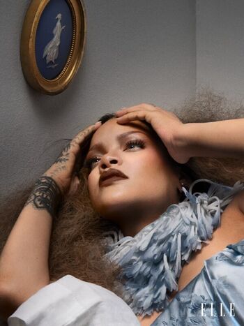 Rihanna  page leaked private photo uncensored HD quality