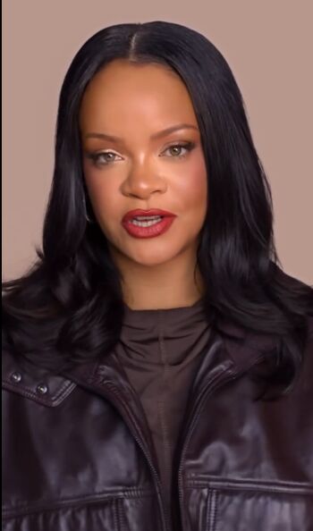 Rihanna  page leaked private photo uncensored HD quality
