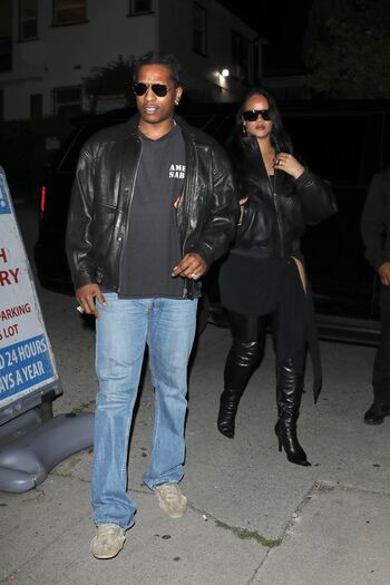 Rihanna leaked private photo uncensored HD quality