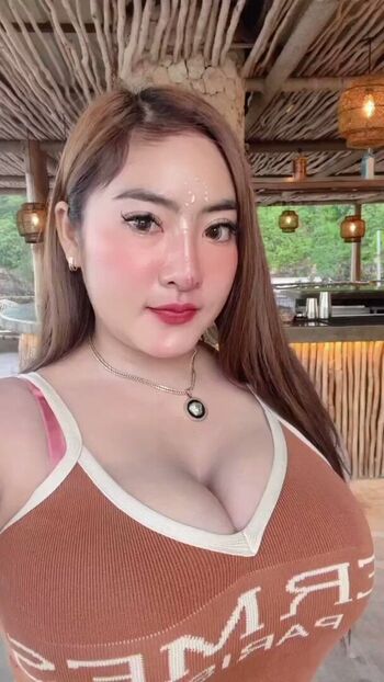 Riska ariska leaked private photo uncensored HD quality