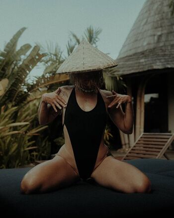 Rita ora  page leaked private photo uncensored HD quality