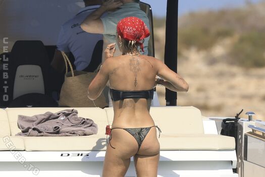Rita ora  page leaked private photo uncensored HD quality