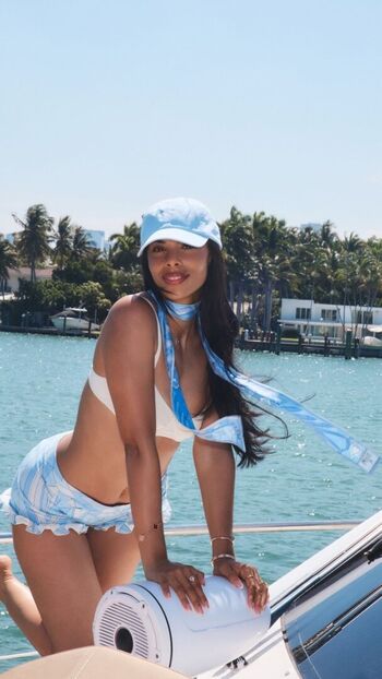 Rochelle humes page leaked private photo uncensored HD quality