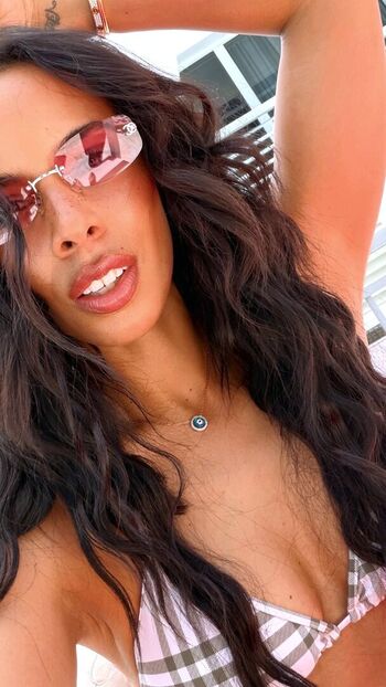 Rochelle humes page leaked private photo uncensored HD quality