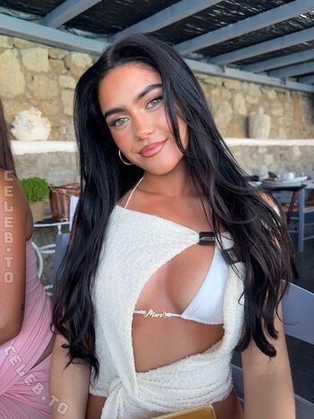 Roxanarosuu page leaked private photo uncensored HD quality