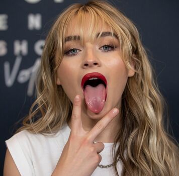 Sabrina carpenter ai porn page leaked private photo uncensored HD quality