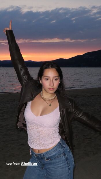 Sabrina pezeshkian page leaked private photo uncensored HD quality