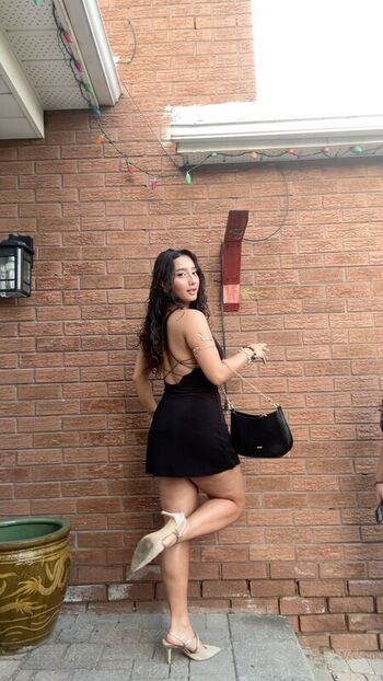 Sabrina pezeshkian leaked private photo uncensored HD quality