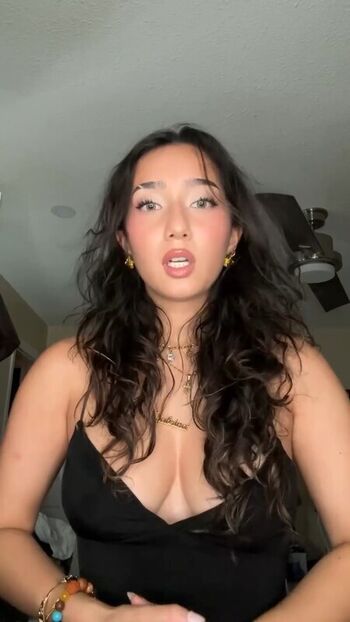 Sabrina pezeshkian leaked private photo uncensored HD quality
