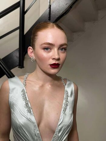 Sadie sink page leaked private photo uncensored HD quality