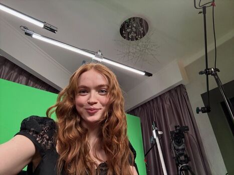 Sadie sink page leaked private photo uncensored HD quality