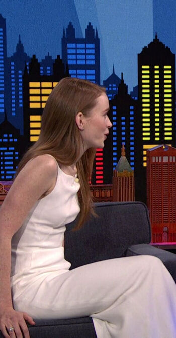 Sadie sink page leaked private photo uncensored HD quality