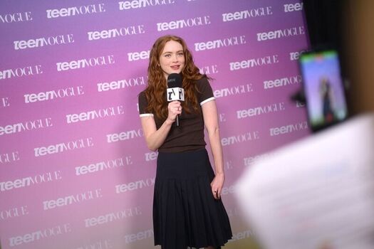 Sadie sink page leaked private photo uncensored HD quality