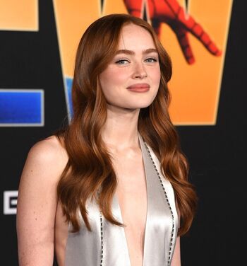 Sadie sink page leaked private photo uncensored HD quality