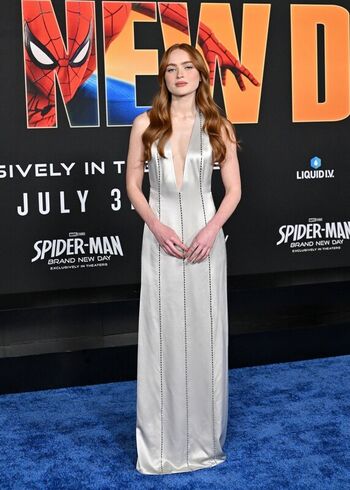 Sadie sink page leaked private photo uncensored HD quality