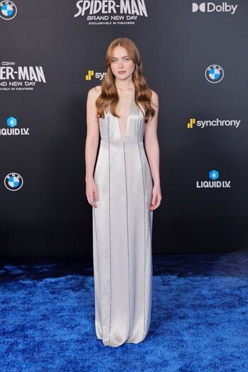Sadie sink page leaked private photo uncensored HD quality