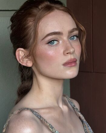 Sadie sink page leaked private photo uncensored HD quality