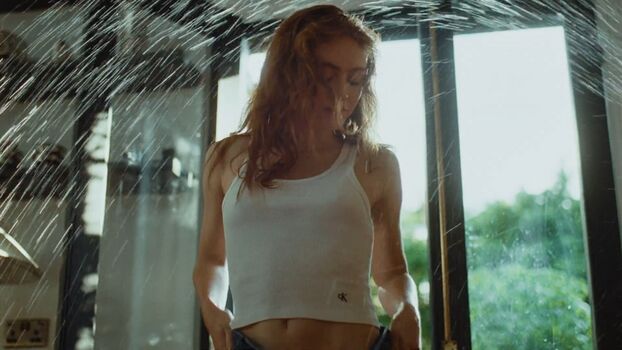 Sadie sink page leaked private photo uncensored HD quality