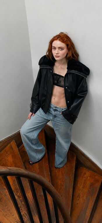 Sadie sink leaked private photo uncensored HD quality