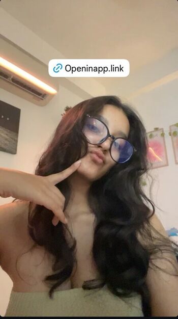 Sakshi pandey page leaked private photo uncensored HD quality