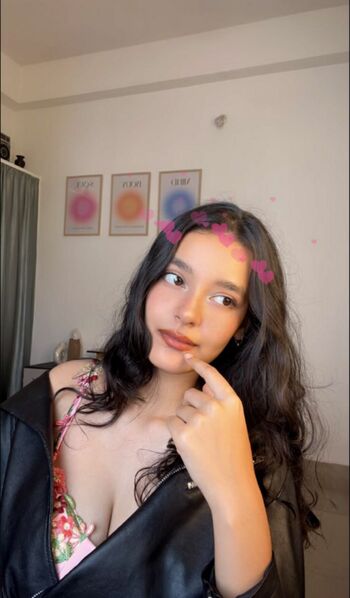 Sakshi pandey leaked private photo uncensored HD quality