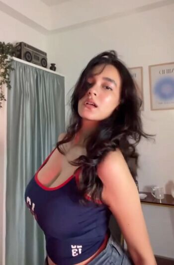 Sakshi pandey leaked private photo uncensored HD quality
