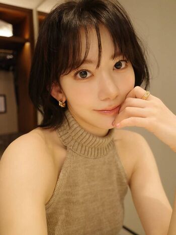 Sakura miyawaki page leaked private photo uncensored HD quality