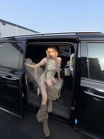Sakura miyawaki page leaked private photo uncensored HD quality