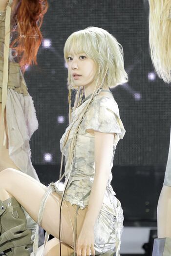 Sakura miyawaki page leaked private photo uncensored HD quality